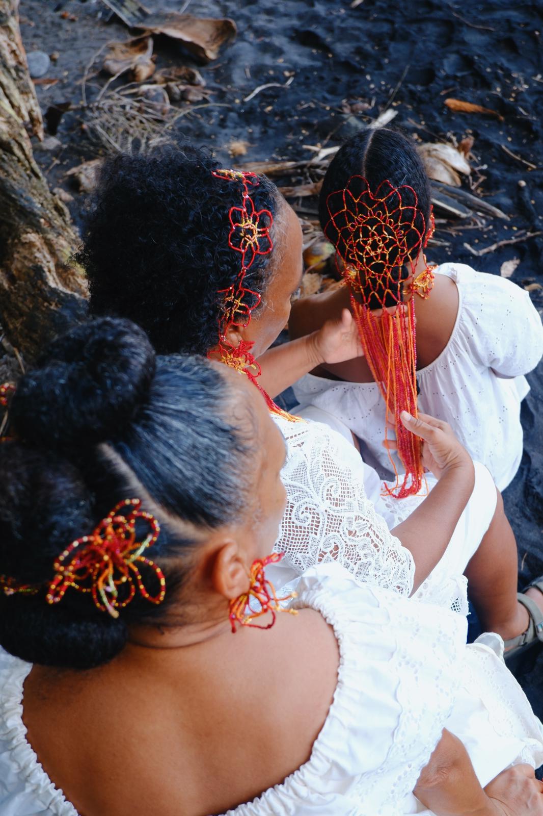 BIJOUX DE CHEVEUX
